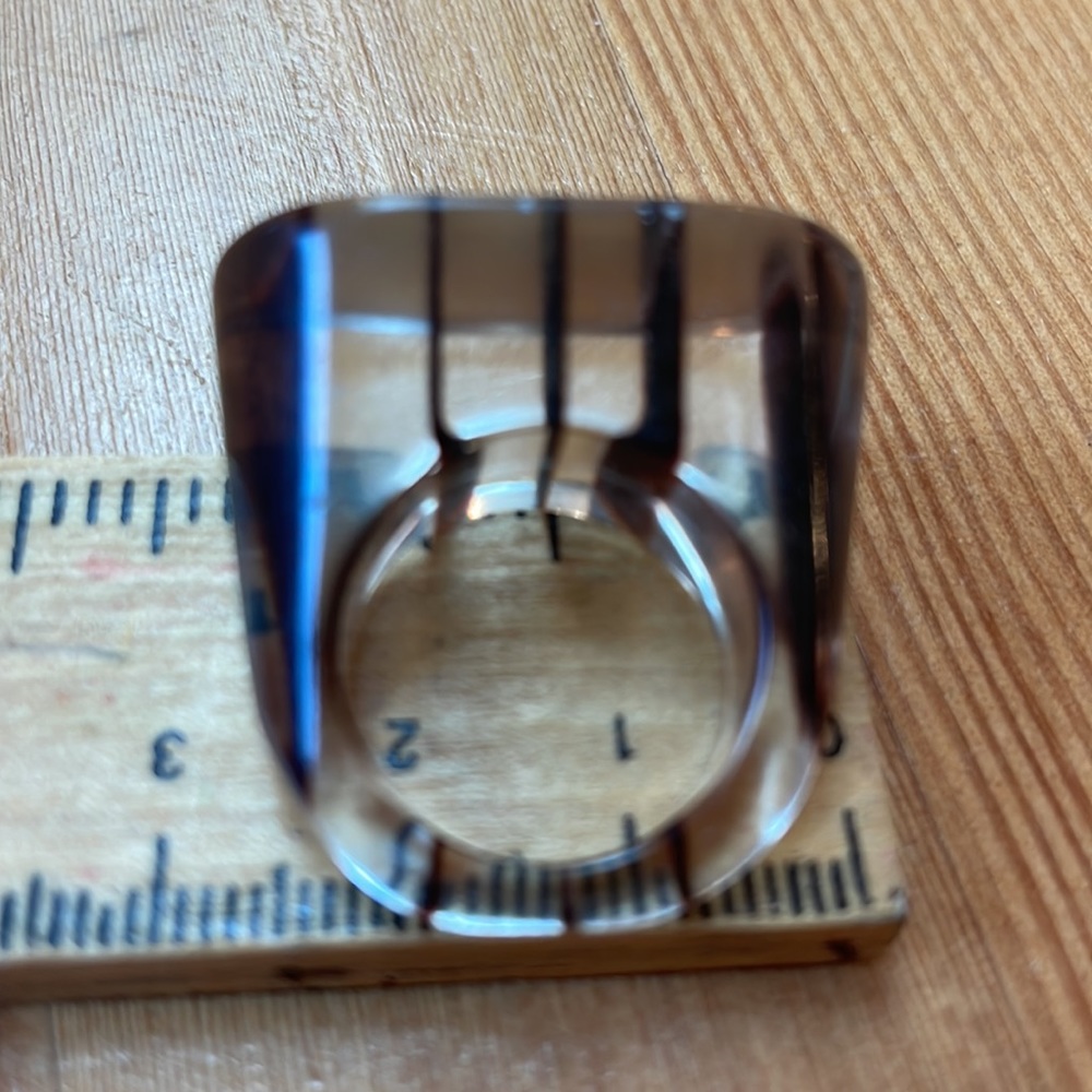 Vintage Mod pop art op art lucite ring size 7.5 - Picture 4 of 9